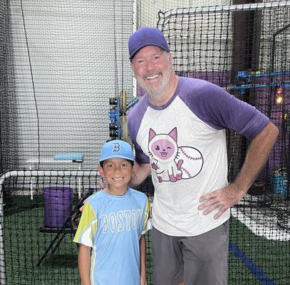 Best-in-class private baseball and softball lessons for hitting, pitching, and fielding.