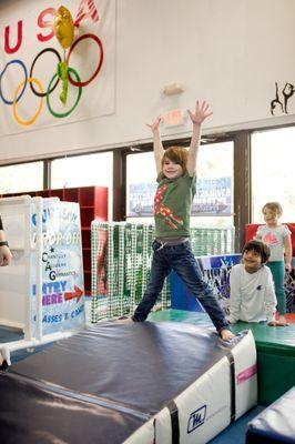 Chantilly Academy Gymnastics & Preschool