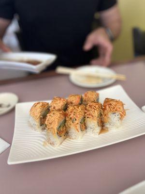 Spicy roll with crab