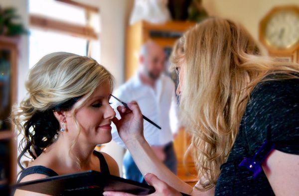 Elizabeth was detailed yet time efficient. Hair and make up turned out wonderful.