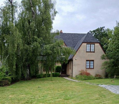 Front entrance of Ripple JourneyWork