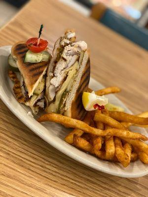 Big Water Fish Market