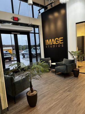 The entrance of our beautiful studios!