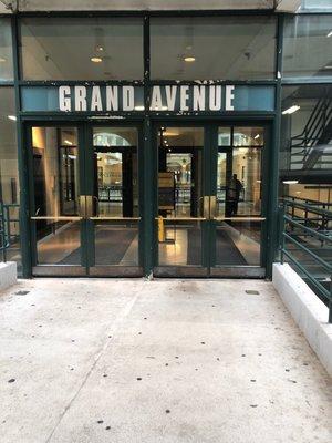 Grand Avenue Mall