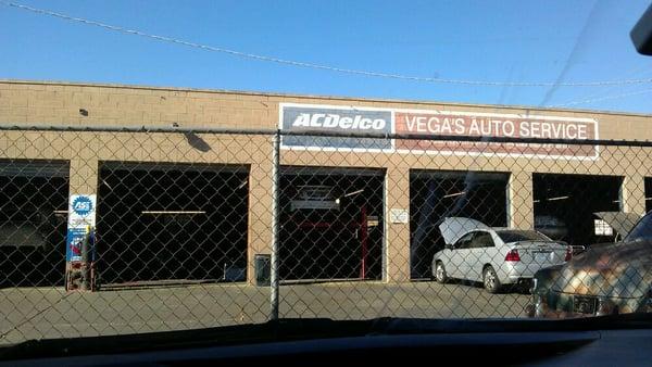 Vega's Automotive Service