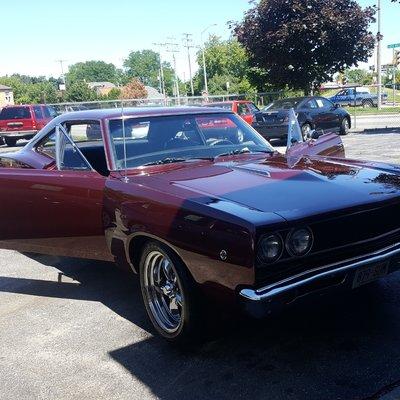 Dyglo's Touch Car Wash & Details