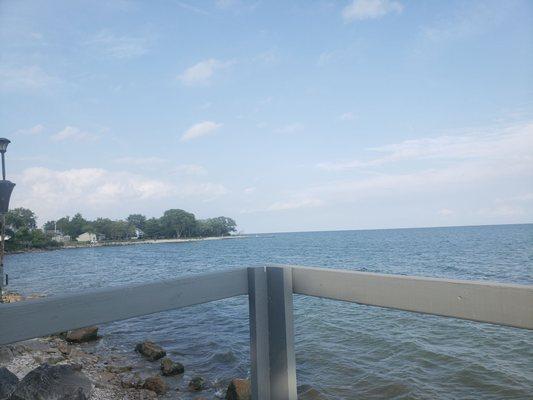 A Water's Edge Retreat Bed & Breakfast