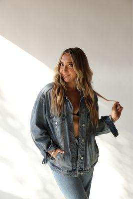 Hi I'm the owner of Luminous Locks, I'm Logan, your future stylist!