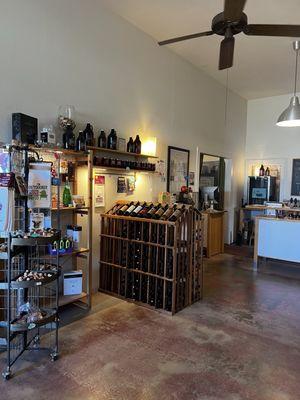 Salado Winery & Salado Wine Seller