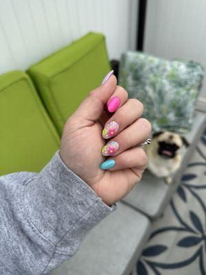 Lux Lounge Nails & Spa