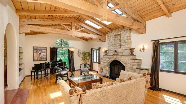 Andrews & Roberts Real Estate Group