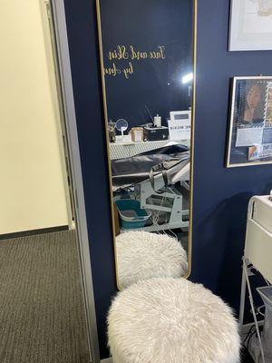 Bare Moxie Skin & Wax