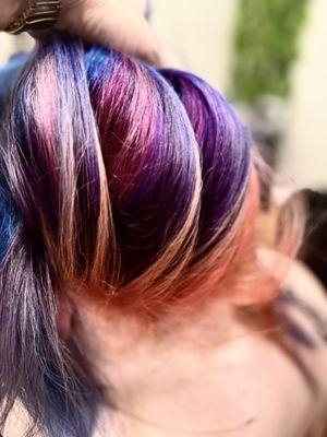 Vivid signature color with UV attractive Orange