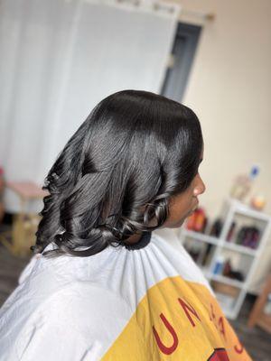 Silk press and curls