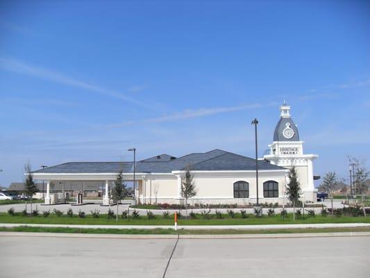 GAF TruSlate Installation. Heritage Bank Pearland, Texas