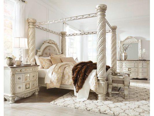 Signature Home Furniture