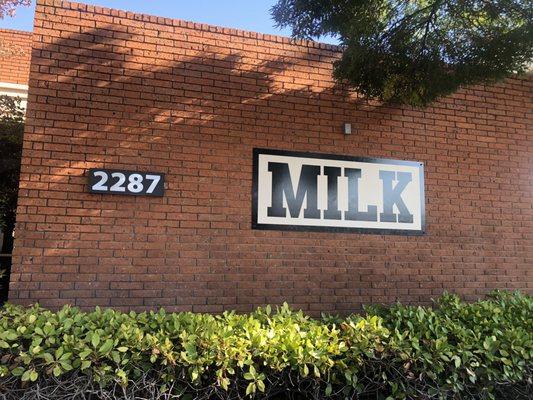 Signage. Got milk?