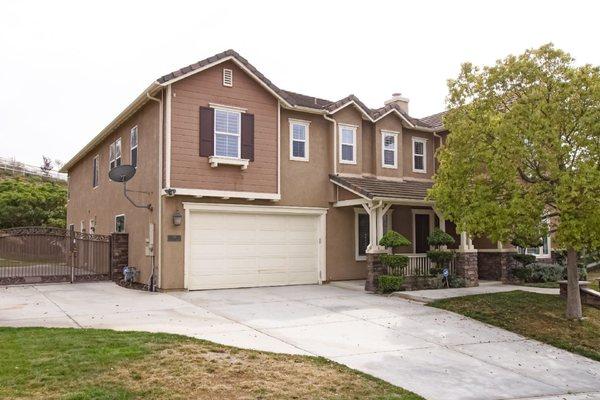 Andy Chen at Coldwell Banker Top Team