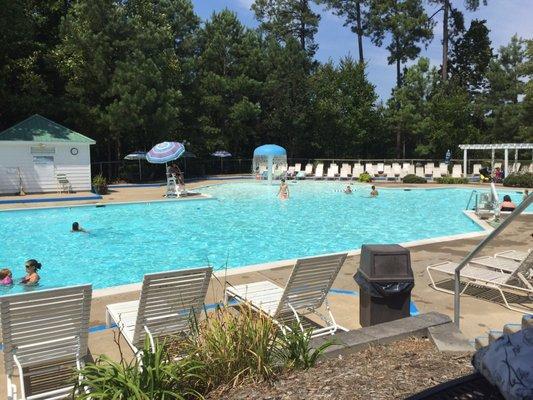 Woodlake Aquatic & Fitness Center