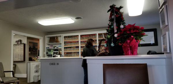 Luekenga R L Optometrist