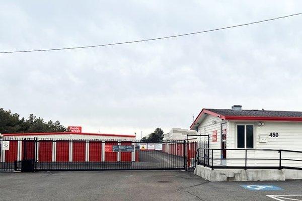 Public Storage