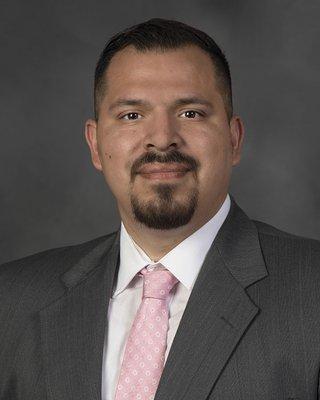 Efren Monroy - COUNTRY Financial representative