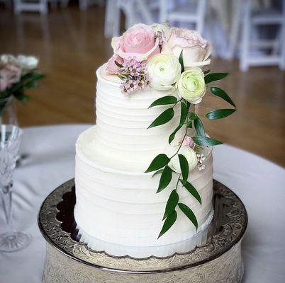 Let us help you make your wedding day delicious!