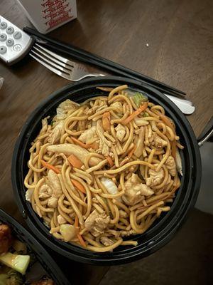 Chicken Lo Mein