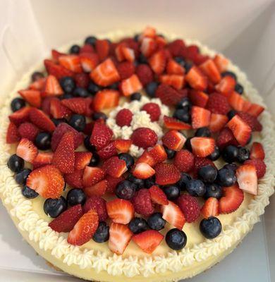 Fruit topped cheesecake