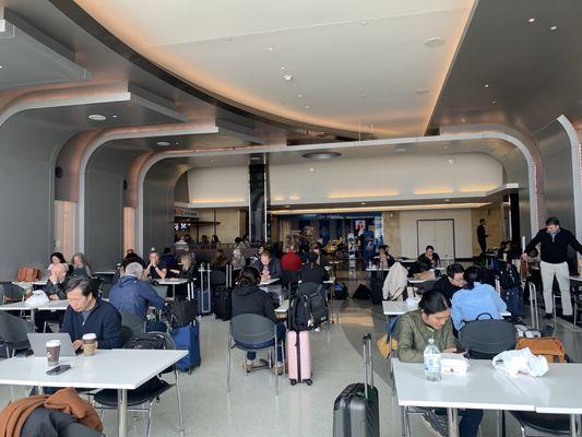 San Diego International Airport (SAN)