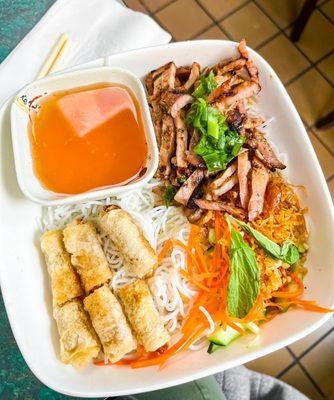 Sai's Vietnamese Restaurant & Bar