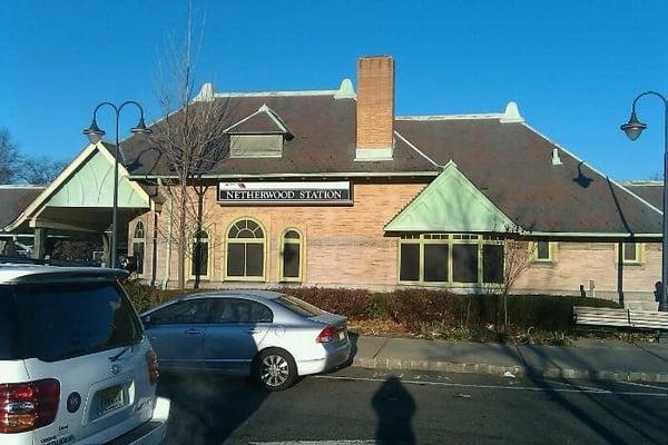 Netherwood Train Station