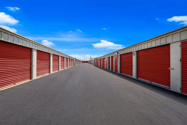 StorQuest Self Storage