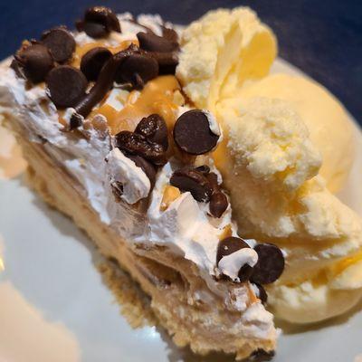 Hollywood's Restaurant & Bakery