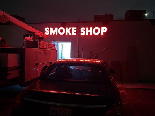 Puff N Stuff Smoke shop