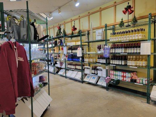 Nissley Vineyards Wine Shop & Tasting Room