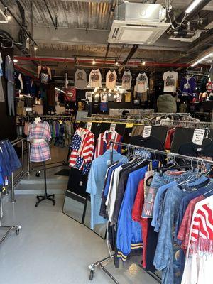 Vintage Clothing Near Me