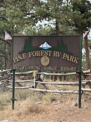 Camperworld-Pineforest Park