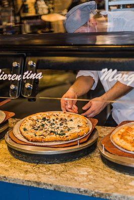 Cinzzetti's Italian Market Restaurant