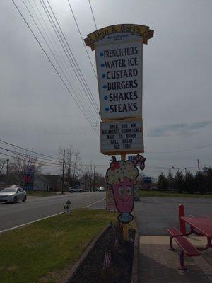 Don & Bert's Custard Stand