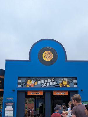 Shorter lines than at the DMV