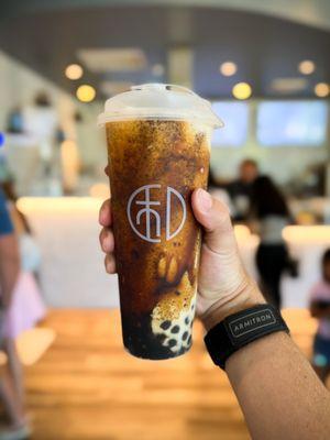Caramel Bubble Milk Black Tea with Oreo and Milk Foam