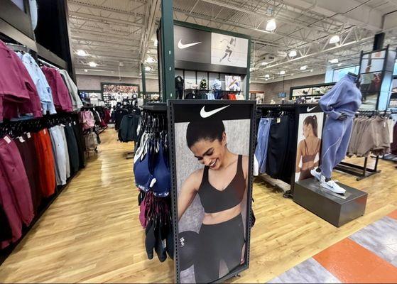 DICK'S Sporting Goods