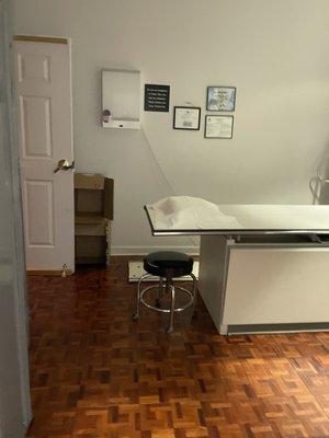 In office x-rays are available