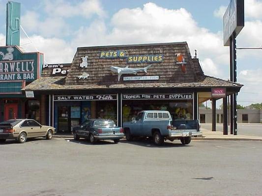 Pam's Pets & Fish
