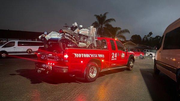 Brass Knuckle MC Towing