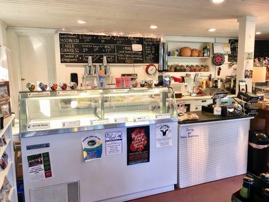 Laker Shakes Burdickville Market