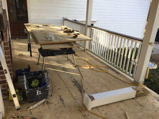 LG Painting + Construction