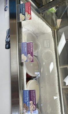 REDUCED FAT TURTLE SUNDAY REDUCED FAT BUTTER PECAN MAGICAL UNICORN BLUEBERRY CHEESECAKE CHOCOLATE 'MOOSE 'RACKS*