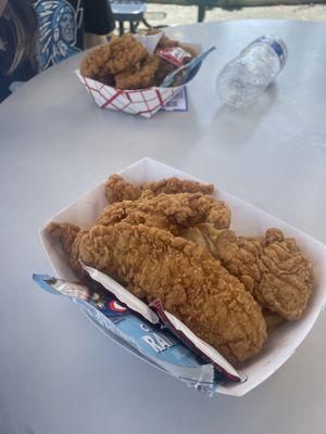 Paddle Handle Corn Dogs